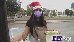 Mi hermanastra recibe como regalo de navidad pedazo de carne a v&iacute_speras de navidad Thumb