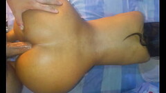 Primer plano Anal a culo enorme de ebano la muy puta se abre el culo para que lo vean Thumb