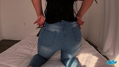 MEJOR AMIGO ENGA&Ntilde_A A SU ESPOSA CORNUDA CON SU AMIGA!! Thumb