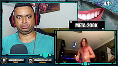 Pai de fam&iacute_lia e agente neg&atilde_o assiste ao Iceberg do Bluez&atilde_o Thumb