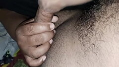 Madrasta bbw chupa o pau do entiado de madrugada enquanto o marido d0rm3 e acaba levando porra na bu Thumb