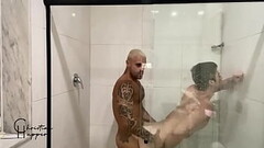 Eu conheci esse cara na academia e levei para o motel.(dispon&iacute_vel para assinantes) Thumb