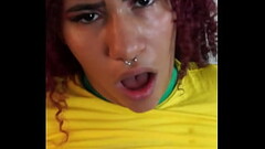 Morena Gaucha sentando na rola do namorado - Veja completo no XVIDEOS RED Thumb