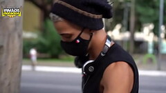 NAO RESISIT E ACABEI DANDO PRO CICLISTA Thumb