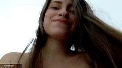 se excita con mi pene erecto y se monta encima hasta hacerme eyacular Thumb