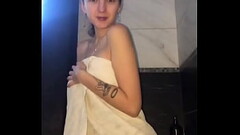Playing with my pussy in bath Thumb