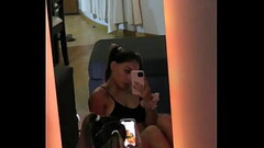 Puse una camara tapada para ver a mi hermanastra mientras su madre no est&aacute_ Thumb