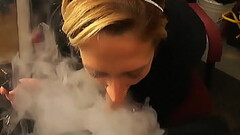 Amateur StephieO shows off her amazing BJ skills Thumb