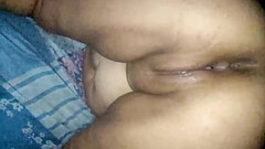 Mi esposa y yo follando de cuatro bien rico y ense&ntilde_o toda su panocha rica Thumb