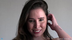 ALGU&Eacute_M ME FODE POR FAVOR  --  Lorena Bernardi e Thales Milleto Oficial Thumb