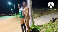 SAFADA TIROU A ROUPA NA RUA E DEU O CUZINHO PRO MACHO Thumb