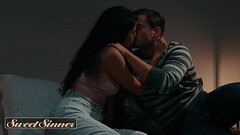 (Nathan) Throat-Fucks His Ex-Gf (Harley Haze&#039_s) Mouth Before He Stretches Her Pussy With His Hu Thumb