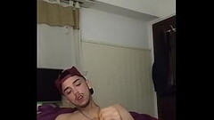 Llegu&eacute_ caliente de la fiesta y me hice una paja Thumb
