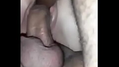 Dois pau na buceta da casada dando na pele Thumb