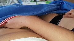 Girlfriends watched a movie and masturbated under the covers - Fly girls orgasm Thumb