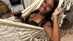 depois de tomar um bom vinho chamamos novinha de 18 anos para comemorar o anivers&aacute_rio dela no Thumb