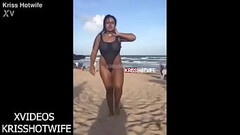 Kriss Hotwife Se Exibindo Com Mai&ocirc_ Transparente Na Praia De Salvador Thumb