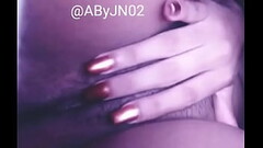 No aguanto las ganas y me masturbo mientras mi marido no est&aacute_. Thumb