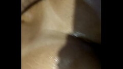 Esposa recebendo massagem e dando bucetinha para o marido. Thumb