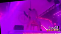 (Pamela S&aacute_nchez) Fantas&iacute_a porno en directo sexo en p&uacute_blico Mafiosos Thumb
