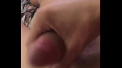 Fazer o novinho goza por chamada de v&iacute_deo Thumb