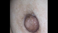 Las grandes tetas de mi esposa Thumb