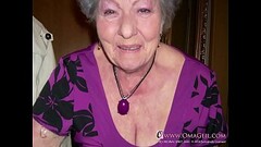 Omageil Horny granny masturbation her old pussy Thumb