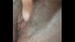 NOVINHA SE MASTURBANDO AT&Eacute_ GOZAR Thumb